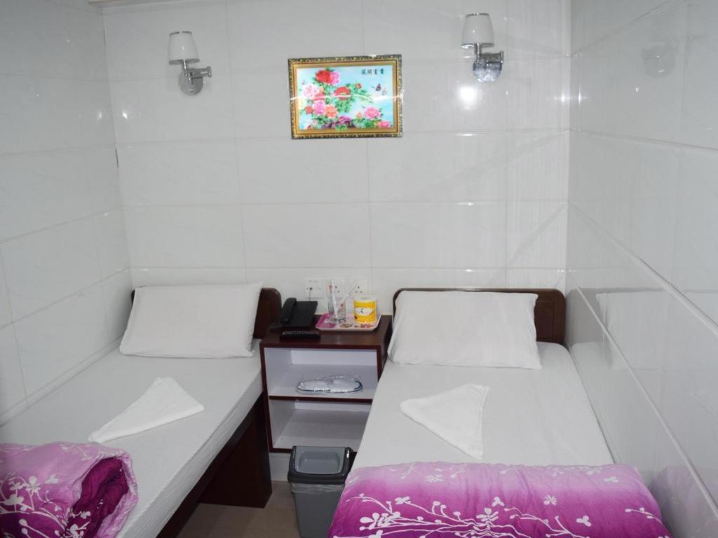 Shangri-La Guest House Хонконг Екстериор снимка