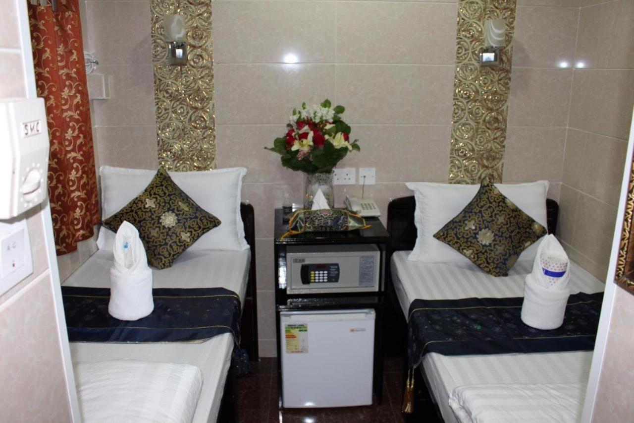 Shangri-La Guest House Хонконг Екстериор снимка